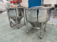 Silo Tramoggia DZJX Industriale in Acciaio Inox 304 per lo Stoccaggio di Caffè, Mais, e Cereali in Polvere con Nastro Trasportatore di Carico