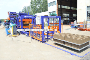 เครื่องทำบล็อกอัตโนมัติ QT10-15 ระบบไฮดรอลิก แรงดัน 21MPA เครื่องผลิตบล็อกคอนกรีตกลวงสำหรับขาย - Product Image 4