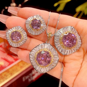 Wholesale Fashion Jewelry Eco-friendly Copper Gold Plated 14-10MM Geometric Zircon Ring <b>Set</b> for Trendy Contemporary Style - Product Image 3