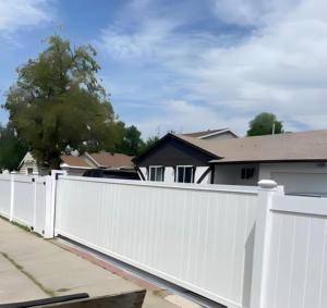 Alta calidad personalizable UPVC Material Anti-escalada Pet recinto estilo americano 6 pies valla de plástico resistente a la intemperie a prueba de viento - Product Image 3