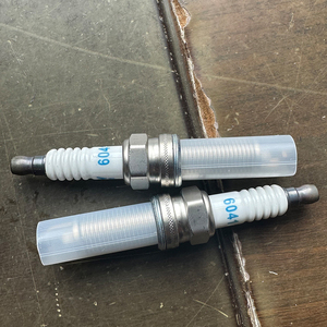 Bujías dobles de iridio originales de calidad de fábrica de alto rendimiento para <span class=keywords><strong>Renault</strong></span> Sandero Stepway Scenic Conquest Scenic <span class=keywords><strong>RX4</strong></span> - Product Image 1