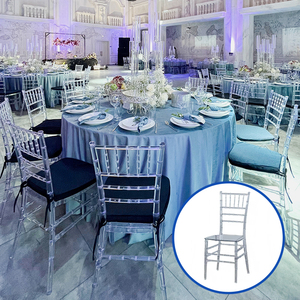 Chiavari transparent en résine pour extérieur, idéal pour la <span class=keywords><strong>location</strong></span> en gros, parfait pour les banquets d'hôtel, les mariages et les salles de réception. - Product Image 1