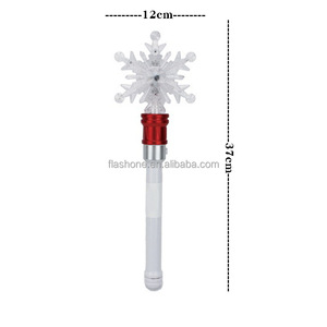 Ánh Sáng Đầy Màu Sắc LED Điện Tử Nhấp Nháy Thanh Bông Tuyết Xoay Magic Wand Đồ Chơi Cho Trẻ Em Phát Sáng Thanh Đồ Chơi Cho Trẻ Em - Product Image 4