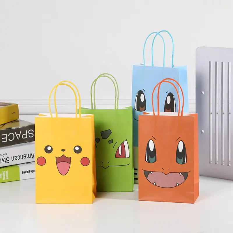 Saco de presente de papel Kraft para festa com tema Eco Pikachu desenho animado com alça torcida sacos de presente para crianças