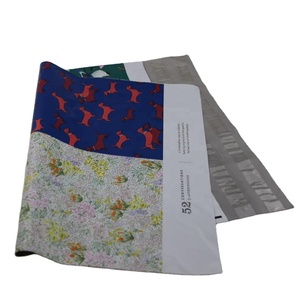 Bolsas de embalaje de correo de polietileno de plástico grueso con impresión de logotipo personalizado - Product Image 4