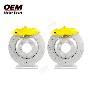 Kit de freinage surdimensionné Porsche 10 pistons et 4 pistons avec étriers monobloc en fonte jaunes pour Cayenne Panamera - Product Image 3