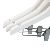 Cintre de robe de mariée personnalisé en bois blanc de haute qualité cintres blancs en bois personnalisés pour boutique cintre en bois massif