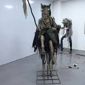 Demon Knight <span class=keywords><strong>Halloween</strong></span> Animatronic Scary Prop Décoration de parc d'attractions hanté <span class=keywords><strong>animé</strong></span> en plein air - Product Image 3