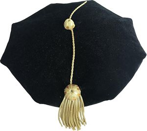 Cappello da Dottore in Velluto di Lusso Personalizzato, 8 Pannelli, in Poliestere, con Nappa Dorata, Unisex, per Studenti Universitari - Vendita all'Ingrosso - Product Image 1