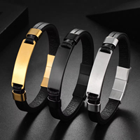 Bracelet en cuir personnalisé véritable en métal d'acier inoxydable fait à la main de bonne qualité pour des charmes