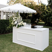 Table de bar carrée personnalisée en acrylique PVC peinte en blanc pour réceptions de mariage et événements festifs