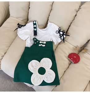2022 Big Girl Fashion Outfit Set White Short Sleeve Bows Shirt +Green Floral Suspender Dress 2 Pcs Garment Set 5-15 <b>Years</b> - Product Image 6