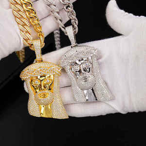 Collier Pendentif Croix de Jésus Vintage Hip Hop en Argent Sterling 925 avec Charme Moissanite, Bijou Unisexe, Cadeau, Style Tendance - Product Image 1