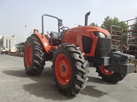 Tracteur Kubota à 4 roues motrices, super promotion 954