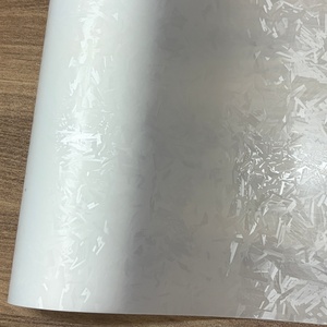 <span class=keywords><strong>Film</strong></span> de protection transparent unique en fibre de carbone forgée PET pour voiture, avec technologie anti-bulles, protection UV et anti-rayures, pour carrosserie. - Product Image 5