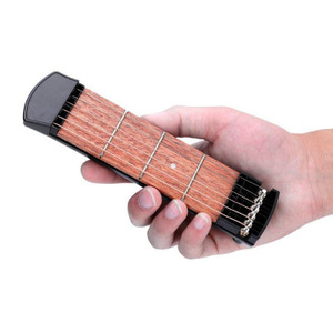 Chitarra Tascabile Mini a <span class=keywords><strong>4</strong></span> Tasti e 6 <span class=keywords><strong>Corde</strong></span> per Esercizi delle Dita, Prezzo <span class=keywords><strong>Basso</strong></span> Direttamente dalla Fabbrica - Product Image 2