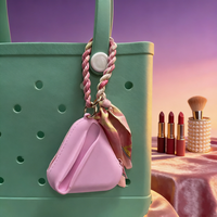 Pochette de rangement portable en silicone pour rouge à lèvres, étui triangulaire pour brillant à lèvres, breloque de sac à main, pochette cosmétique
