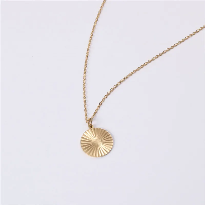 Trendy PVD 18k Gold Plated Round Gear Pendant Necklace Stainless Steel Sunburst Necklace Fast Shipping Jewelry