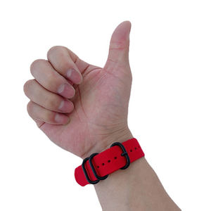 Nouveau <span class=keywords><strong>bracelet</strong></span> de montre ZU Nylon Loop <span class=keywords><strong>Nato</strong></span> 18mm 20mm 22mm LU, <span class=keywords><strong>bracelet</strong></span> à 3 anneaux bleu glace pour smartwatch Zu Lu <span class=keywords><strong>Nato</strong></span> 24mm, bracelets en nylon - Product Image 2