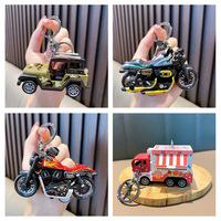 Porte-clés miniatures de véhicules : voitures de tir, véhicules tout-terrain, camions de pompiers, vélos, motos, modèles réduits, pendentifs, pour cadeau