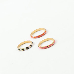 Anillos de Dedo Modernos de Acero Inoxidable con Baño de Oro y Esmalte de Colores para Mujer - Product Image 4