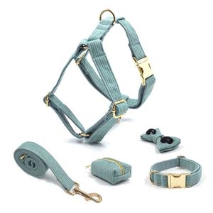 Arnés <span class=keywords><strong>de</strong></span> Soporte <span class=keywords><strong>Emocional</strong></span> <span class=keywords><strong>de</strong></span> Pana Súper Suave <span class=keywords><strong>para</strong></span> Perros, Collar, Correa, Dispensador <span class=keywords><strong>de</strong></span> Bolsas <span class=keywords><strong>para</strong></span> Excrementos y Set <span class=keywords><strong>de</strong></span> Lazos <span class=keywords><strong>para</strong></span> Cachorros, Perros Medianos y Grandes - Product Image 1