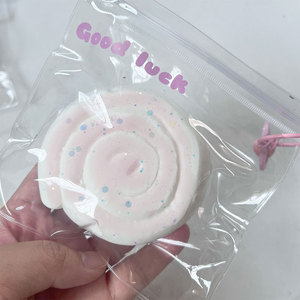 Offre Exclusive : Jouet Squishy en Silicone en Forme d'Escargot de 10 cm pour Tous les Âges – Idéal pour Soulager le Stress et la Décompression - Product Image 1