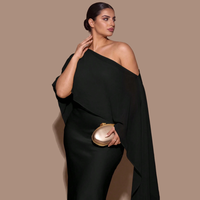 Gaun Malam Maxi Model Duyung Satu Bahu dengan Lengan Cape, Warna Hitam Solid dari Bahan Satin, Gaun Panjang Formal untuk Pesta dan Tamu Pernikahan