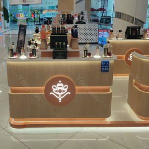 Tienda de cosméticos 3D de gama alta Diseño Decoración <span class=keywords><strong>Perfume</strong></span> de color negro Tienda de cosméticos Diseño <span class=keywords><strong>Ajmal</strong></span> <span class=keywords><strong>Perfume</strong></span> Kiosco - Product Image 5