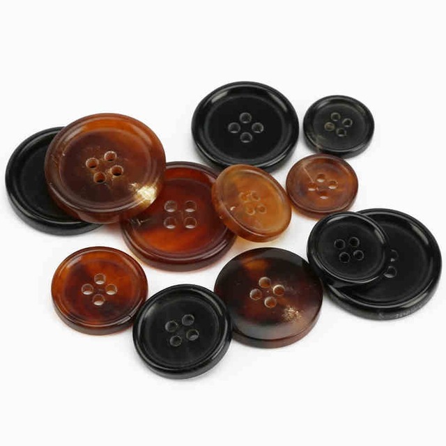 Professional Manufacturer Wholesale Natural Real Custom Ox Cow Buffalo Horn Buttons for Suit