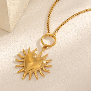 Collana a Cuore in Acciaio Inossidabile Stile Europeo e Americano, Ciondolo Sole di Alta Gamma Placcato in <span class=keywords><strong>Oro</strong></span> 18K - Product Image 4