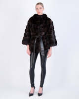 Saga Mink Veste en vison à col en V pour femme, manteau court et élégant en vison doux et à la mode