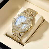 Montres de luxe unisexe à prix réduit en gros, avec diamants, or, argent, strass, grand cadran, montre à quartz pour femme et homme avec moissanite