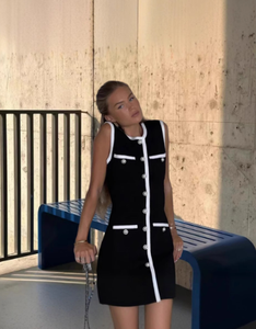 Vestido de punto informal elegante y sexy con botón de perla Chaleco sin mangas Falda corta Pequeño estilo fragante Skinny Fit - Product Image 3