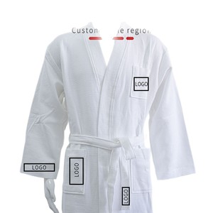 Peignoir en coton gaufré, taille unique, manches longues, blanc, logo personnalisé, usage hôtelier et spa - Product Image 1