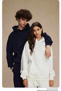 Essenziale Streetwear: <span class=keywords><strong>Felpa</strong></span> con Cappuccio Unisex Premium 430GSM - <span class=keywords><strong>Felpa</strong></span> Pesante in Spugna Francese 430g per Uomo e Donna - Product Image 4