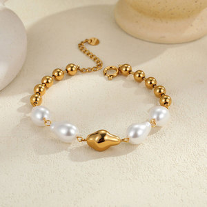 Pulsera y Brazaletes de Moda para Mujer en Acero Inoxidable 316L de Lujo, Chapados en Oro de 14k y 18k, con Perlas Naturales de Agua Dulce - Product Image 4