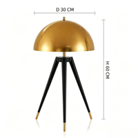 Lampe de table décorative minimaliste créative nordique avec trépied, idéale pour les hôtels, les salons et les chambres à coucher