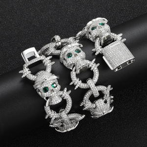 Collana con Ciondolo Teschio Hip Hop Trendy da 29mm, Collana Scheletro Esagerata con Zirconia Iced Out per Uomo, Gioielli Rapper all'Ingrosso - Product Image 4
