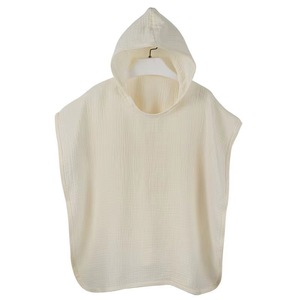 Serviette <span class=keywords><strong>de</strong></span> bain poncho à capuche pour bébé en mousseline <span class=keywords><strong>de</strong></span> <span class=keywords><strong>coton</strong></span>, couleurs douces, grande absorption <span class=keywords><strong>d</strong></span>'<span class=keywords><strong>eau</strong></span>, idéale pour la maison, la plage et le change <span class=keywords><strong>de</strong></span> vêtements pour nourrissons - Product Image 3
