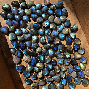 Cœurs en <span class=keywords><strong>labradorite</strong></span> naturelle de 500g, sculptures artisanales pour bijoux DIY, pierre de guérison, décoration Feng Shui - Product Image 4