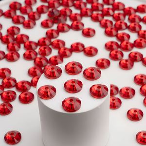 Cuentas <span class=keywords><strong>de</strong></span> diamantes <span class=keywords><strong>de</strong></span> imitación brillantes <span class=keywords><strong>de</strong></span> 6 mm con resina epoxi Siam, parte trasera plana, orificio central, para coser, empaquetadas en caja, modelo YAXI 227-6 - Product Image 3