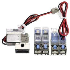 Vanne solénoïde SMC V114A-5LU-M5 24VDC, commande pneumatique industrielle - Product Image 1