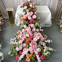 Nouveautés ML : Grande guirlande de fleurs artificielles en cascade rose et vert avec une touche de rose vif pour la décoration de mariage
