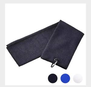 Toalla de golf de microfibra tejida personalizada de gran venta, de secado rápido, ecológica, de color sólido, para limpieza de pelotas de golf y cepillado deportivo. - Product Image 5
