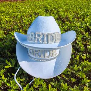 Sombrero de vaquera nupcial para despedida de soltera, sombrero de <span class=keywords><strong>vaquero</strong></span> blanco con diamantes de imitación, sombrero de novia para hombre y mujer con velo - Product Image 6