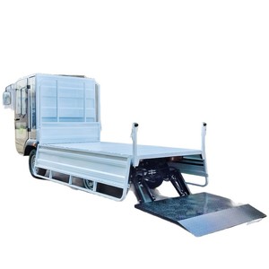 Camion poubelle électrique avec hayon hydraulique, conception à trois portes pour un chargement et un déchargement faciles des bacs à déchets - Product Image 5