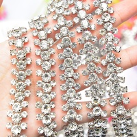 Chaîne de strass en verre rond à 3 rangées, chaîne de fleurs en cristal métallique, embellissement à coudre, garniture en strass pour vêtement, robe de mariée
