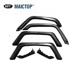 Pièces automobiles : passages de roues Toyota Land Cruiser FJ79, véhicule deux portes FZJ79 adapté au tout-terrain, résistant aux rayures, injecté sous pression. - Product Image 3
