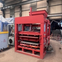 Machine à briques en béton hydraulique QT5-15 avec système de contrôle PLC